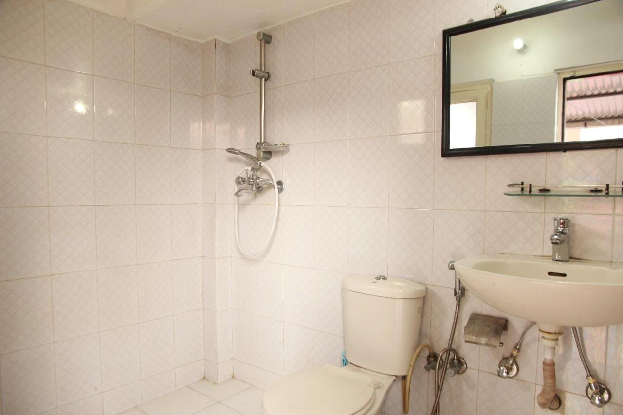 Ojas Wellness B&B Lalitpur Екстериор снимка